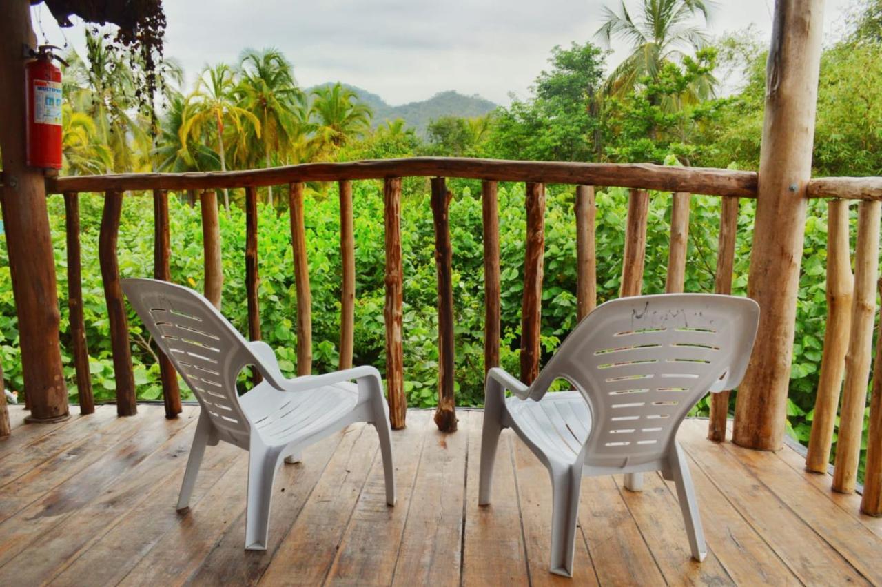 The Mompe Beach Hostal La Poza ภายนอก รูปภาพ