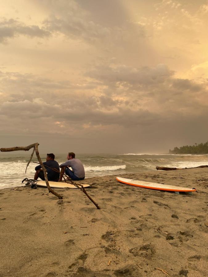The Mompe Beach Hostal La Poza ภายนอก รูปภาพ