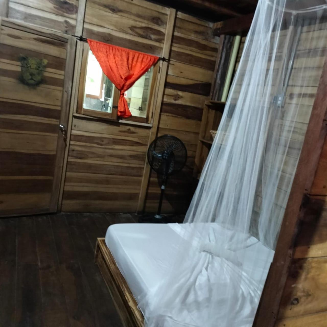 The Mompe Beach Hostal La Poza ภายนอก รูปภาพ