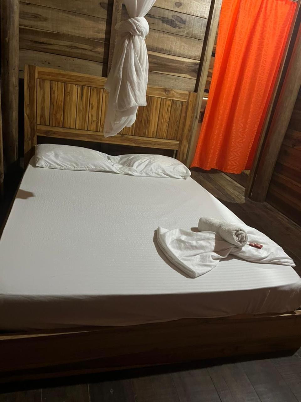 The Mompe Beach Hostal La Poza ภายนอก รูปภาพ