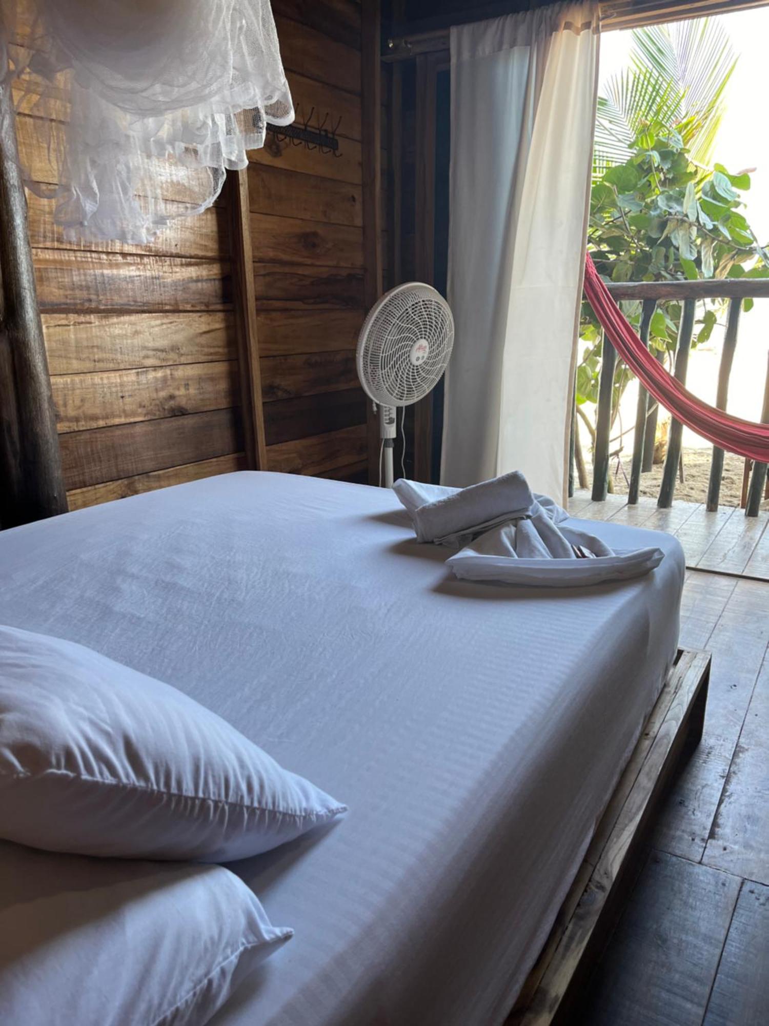 The Mompe Beach Hostal La Poza ภายนอก รูปภาพ