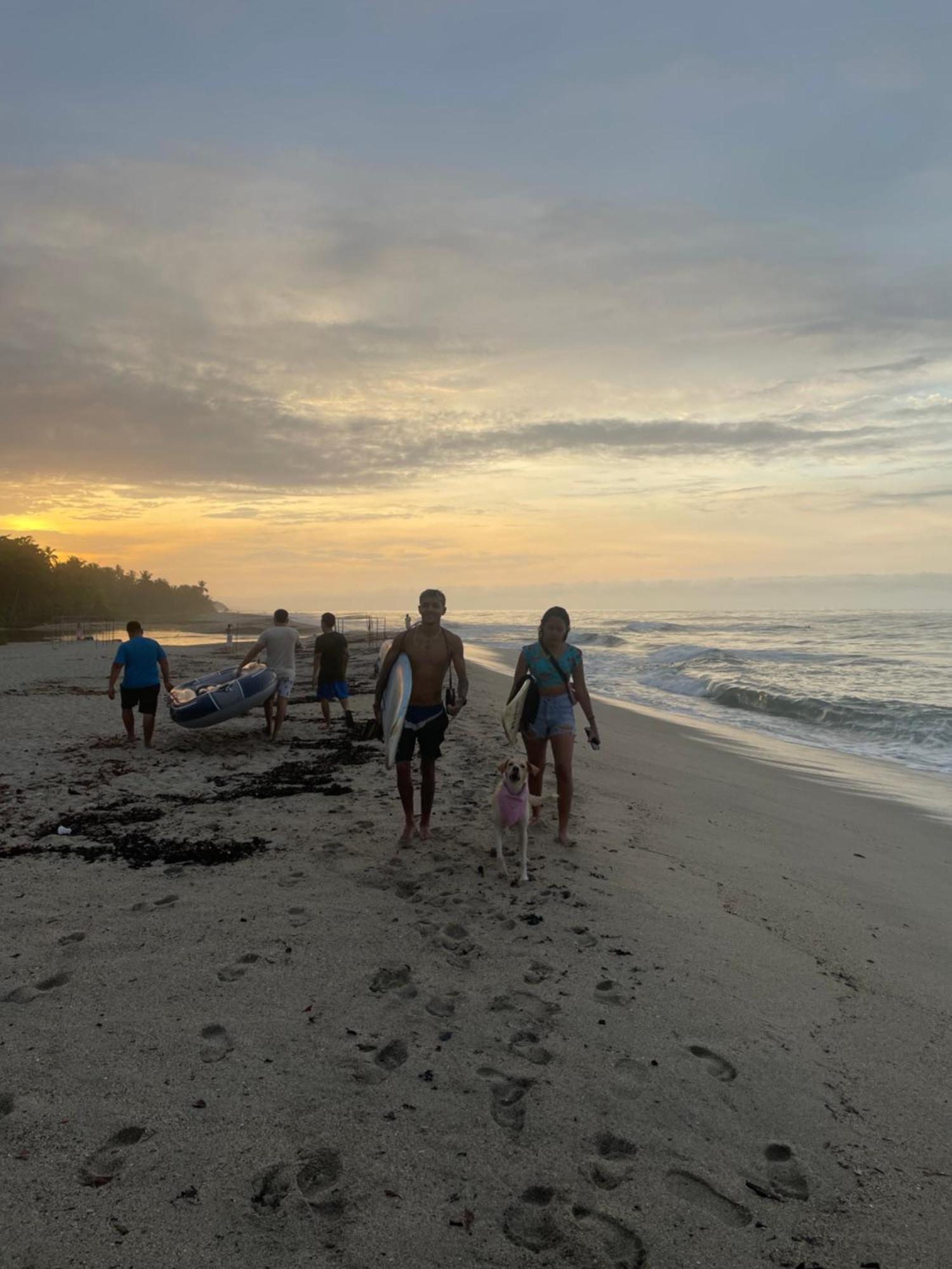 The Mompe Beach Hostal La Poza ภายนอก รูปภาพ