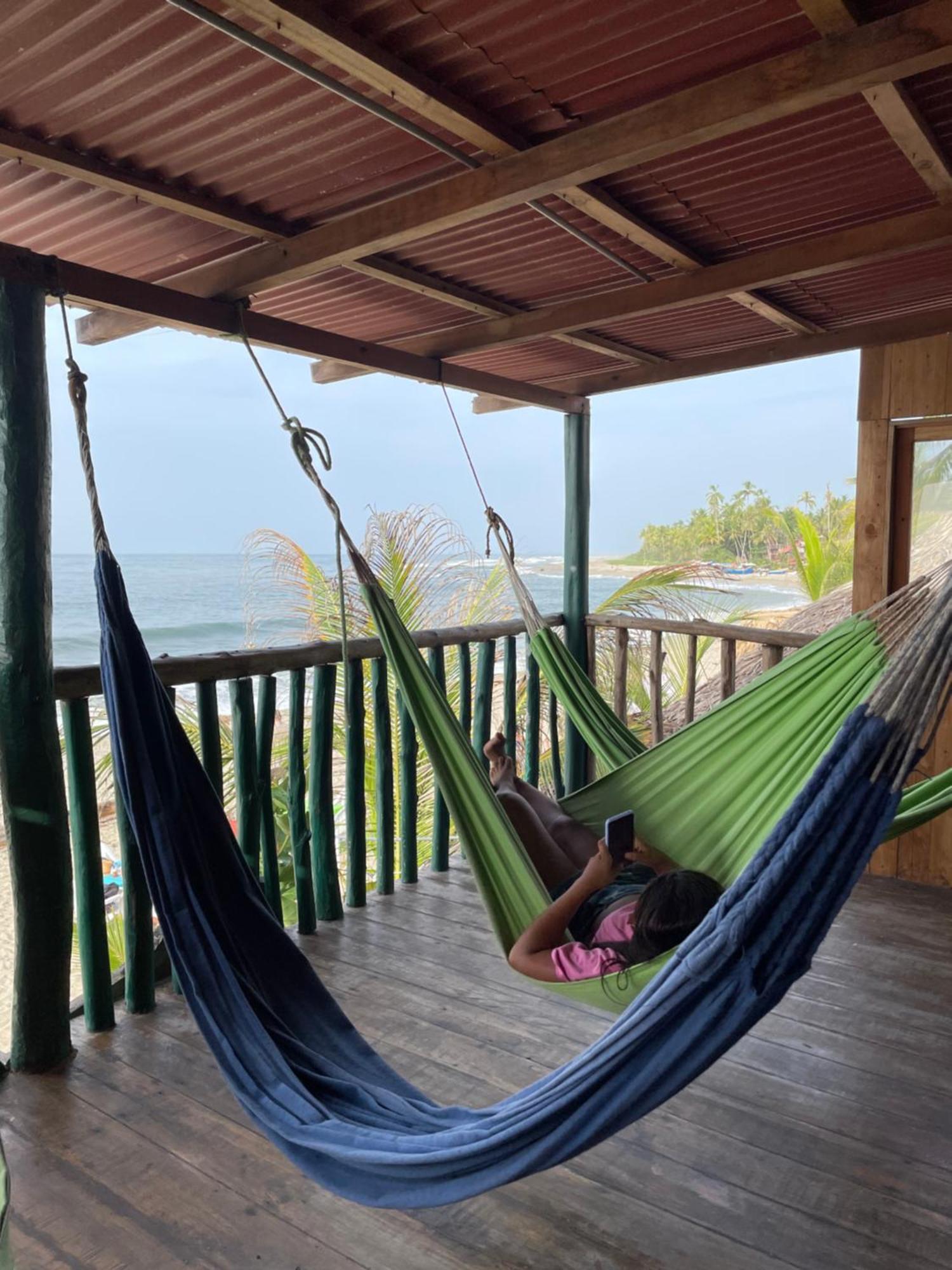 The Mompe Beach Hostal La Poza ภายนอก รูปภาพ