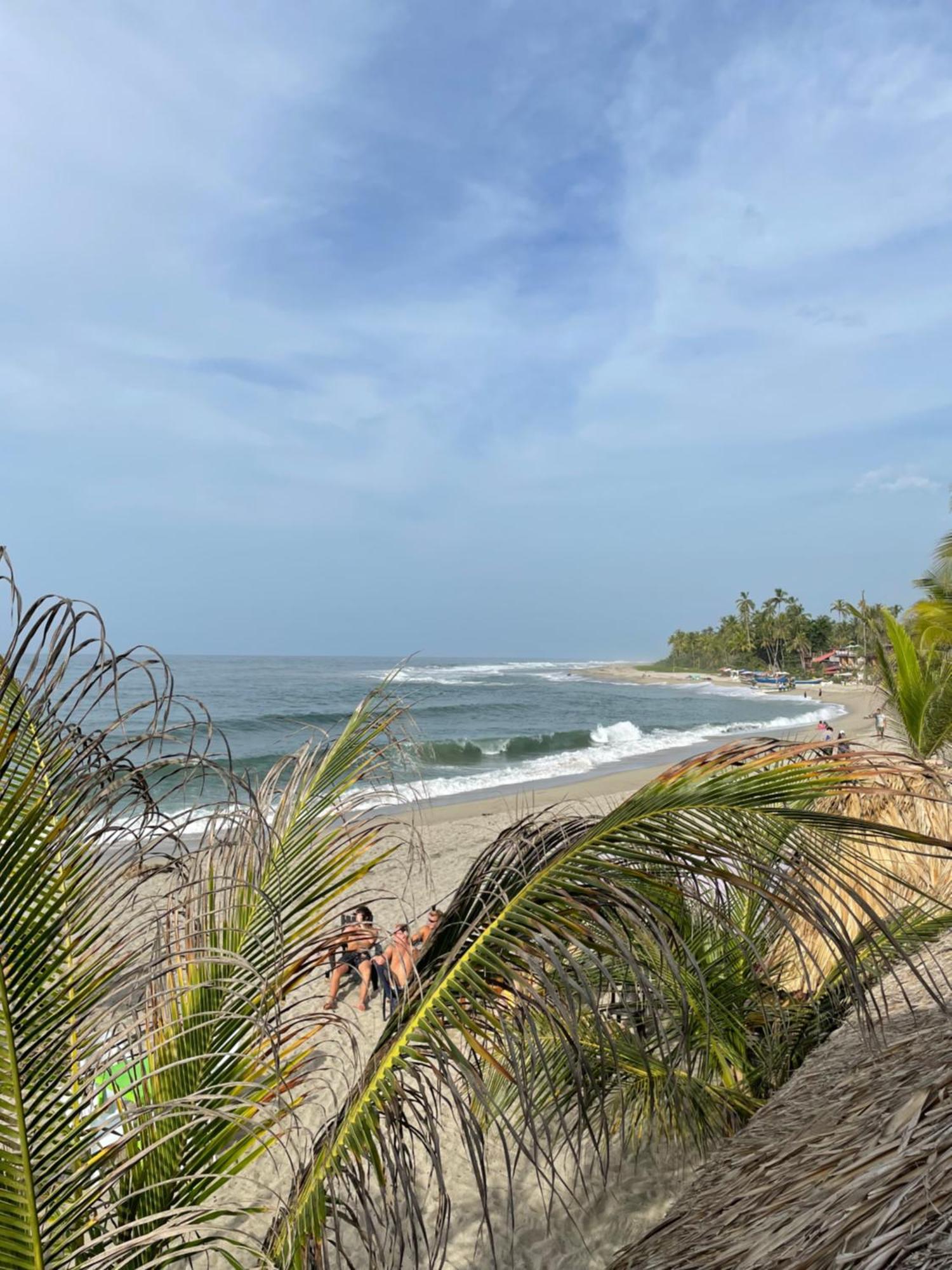 The Mompe Beach Hostal La Poza ภายนอก รูปภาพ