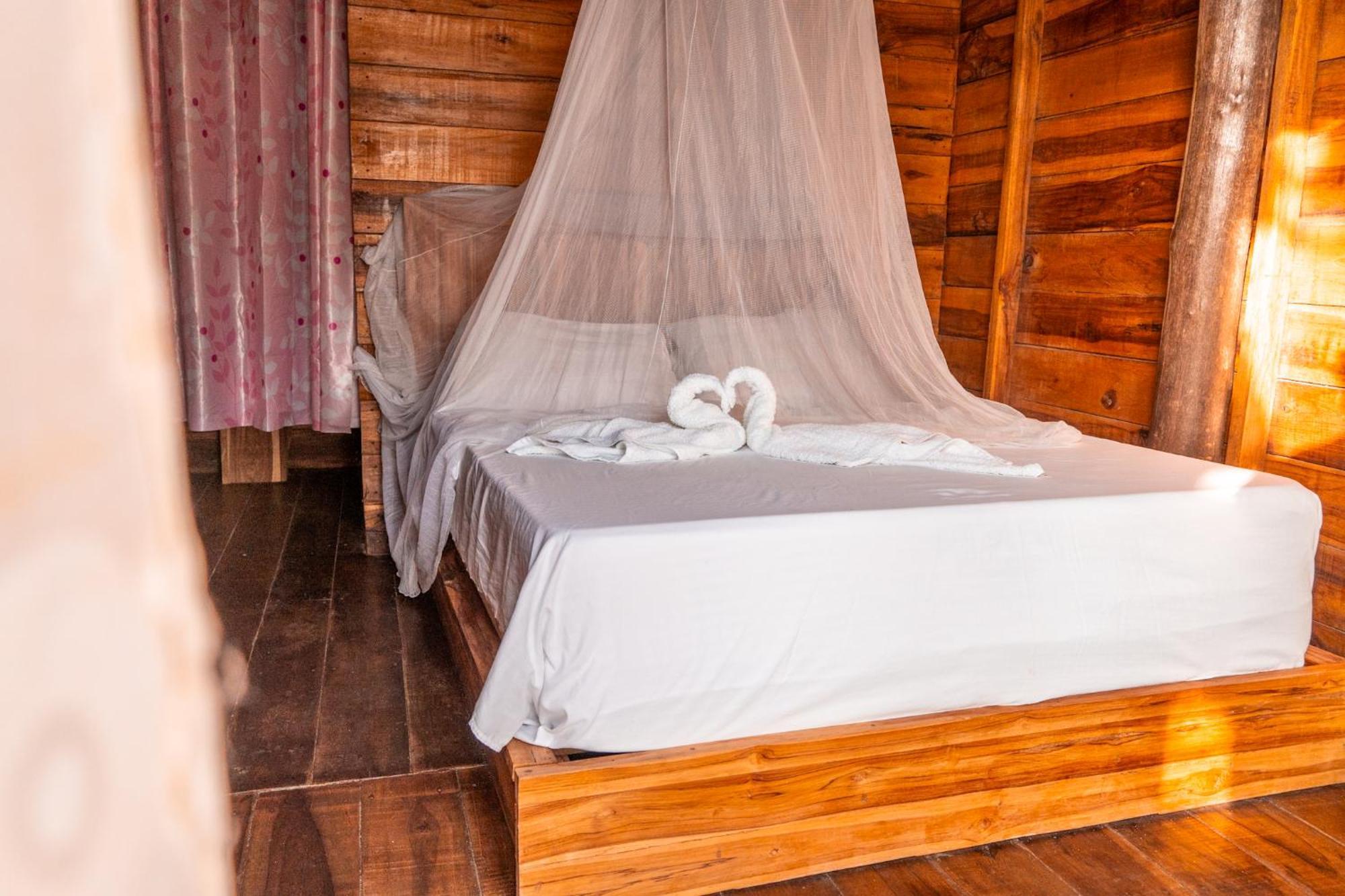 The Mompe Beach Hostal La Poza ภายนอก รูปภาพ