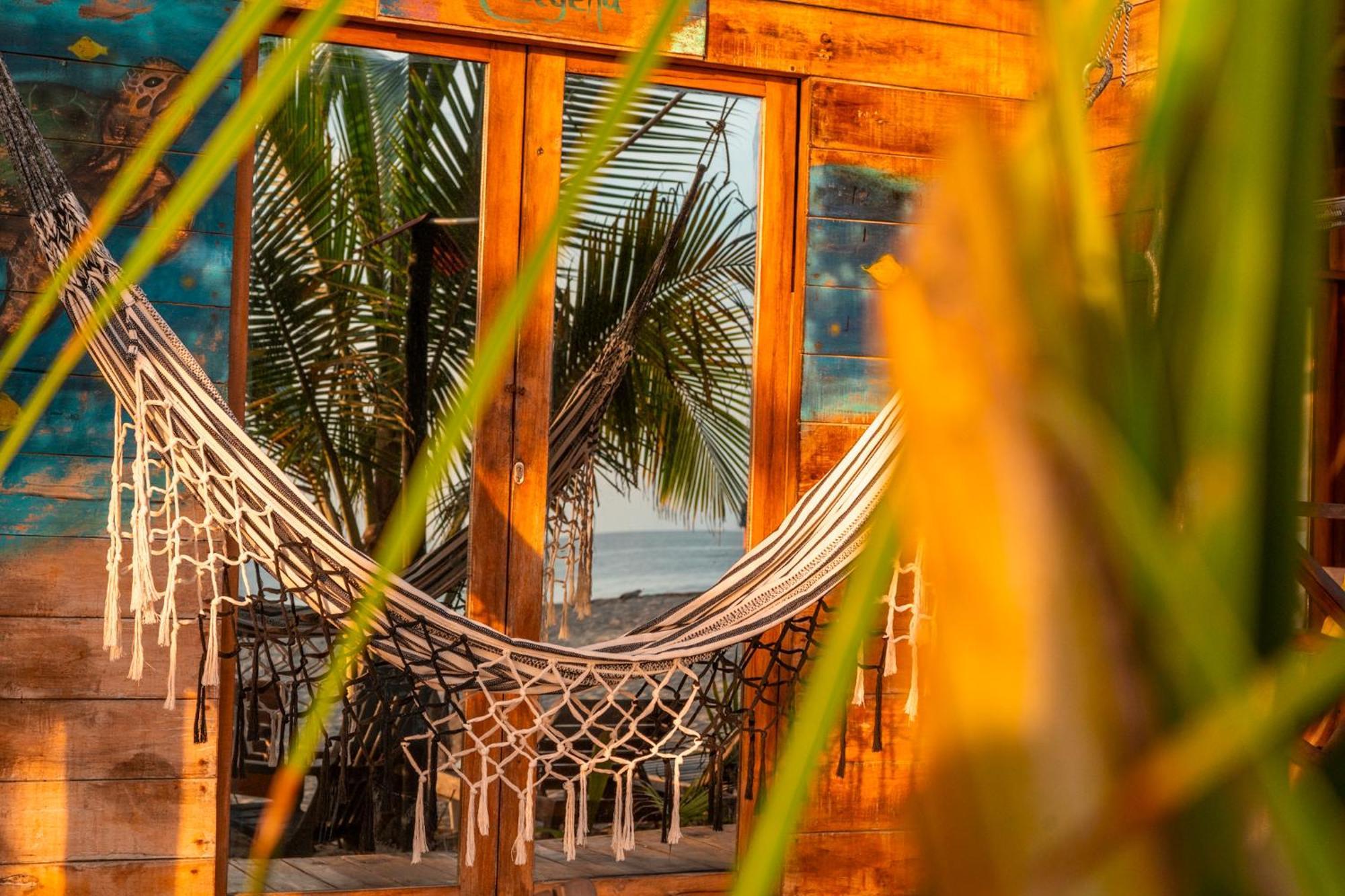 The Mompe Beach Hostal La Poza ภายนอก รูปภาพ