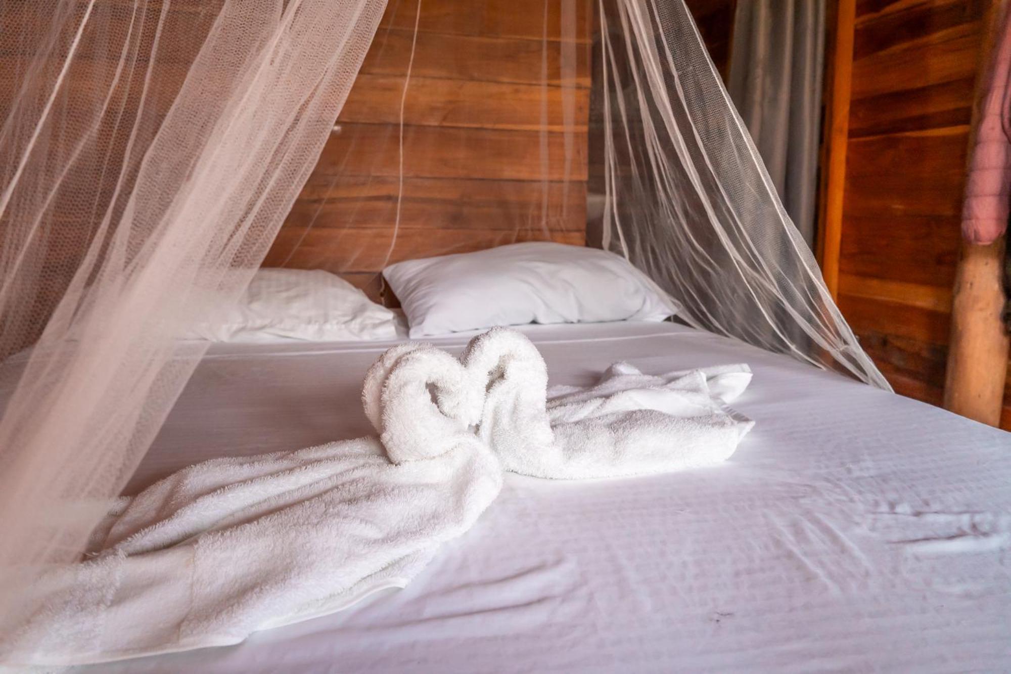 The Mompe Beach Hostal La Poza ภายนอก รูปภาพ